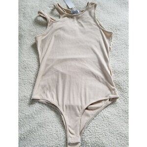 Gilli Women's Rib Knit Cold Shoulder Taupe Tank Top Full Bottom Bodysuit Size M